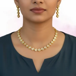 Elegant Square Kundan Necklace Set